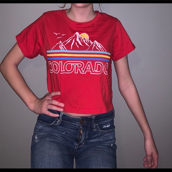 Tops - 💗3 for $15💗 Colorado Cropped Tee